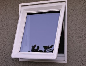 Santa-cruz-replacement-vinyl-windows-awning-model